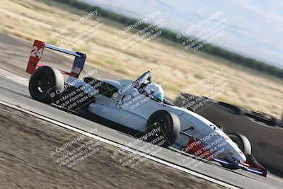 media/Jun-01-2024-CalClub SCCA (Sat) [[0aa0dc4a91]]/Group 6/Race/